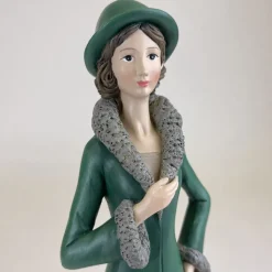 Becquet Statuettes femme au manteau - CRÉATION< Statuette, Figurine|Décoration