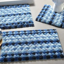 Becquet Tapis de bain boules en relief - 1600 g/m²< Les Matières