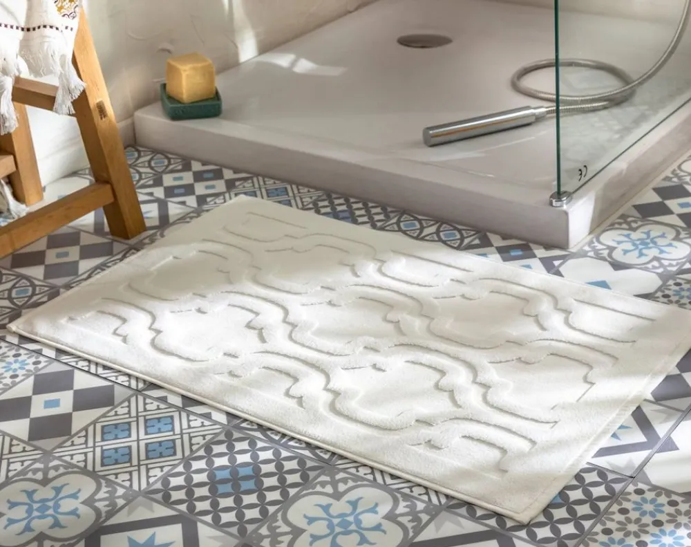 Becquet Tapis de bain motifs géométriques - 940 g/m²< Tapis De Bain, Tapis De Douche